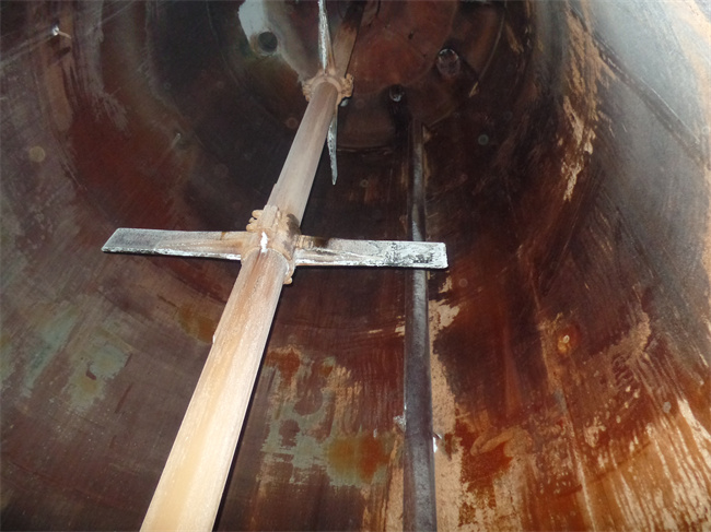 反應(yīng)釜清洗前